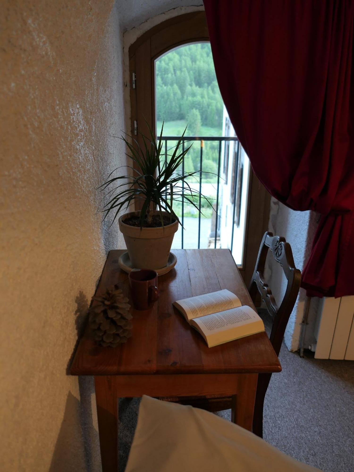 Auberge Les 1000 Cols, Anciennement Val D Azur Molines-en-Queyras Cameră foto